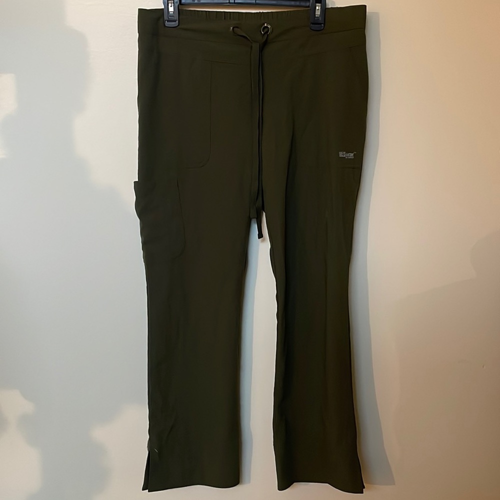 Grey’s Anatomy Signature Olive Scrub Pants